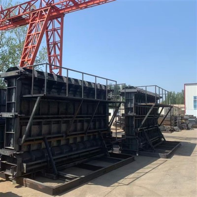 پری کاسٹ وال مولڈ