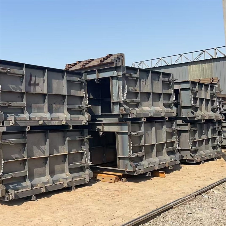 سٹیل نکاسی چینل سڑنا